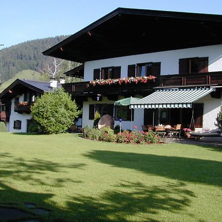 Pension Landhaus Gasteiger Kitzbühel Eksteriør billede