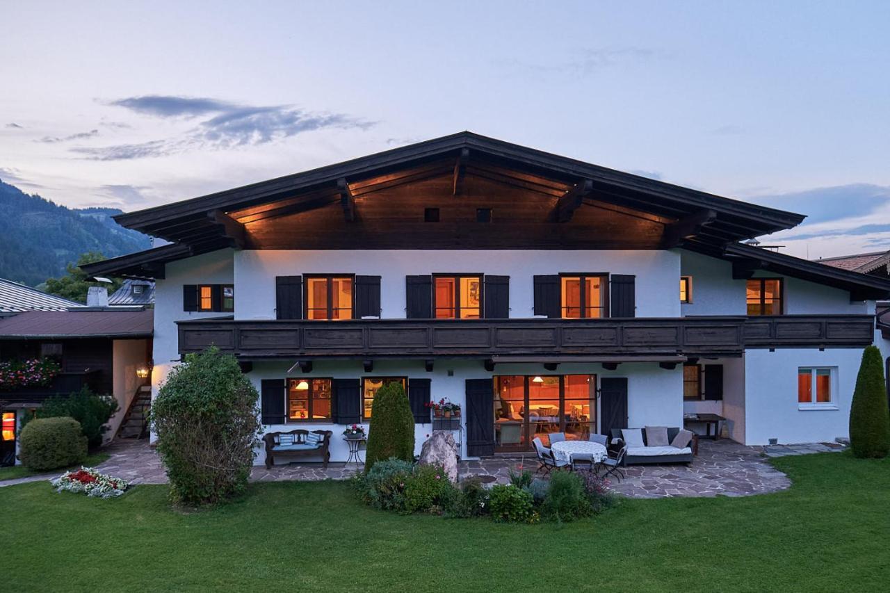 Pension Landhaus Gasteiger Kitzbühel Eksteriør billede