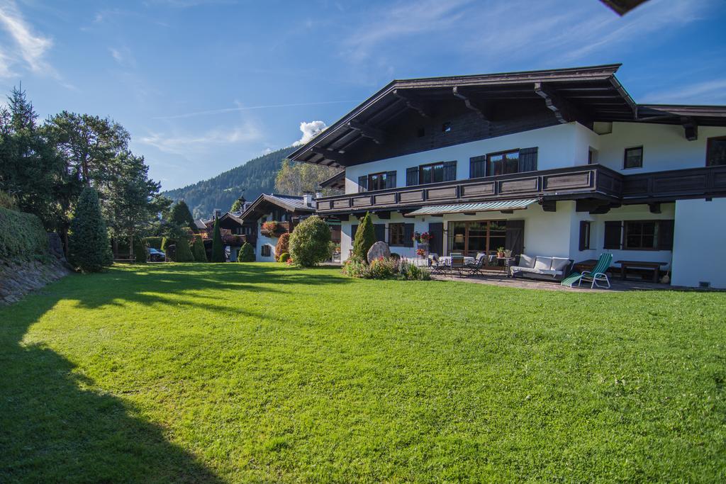 Pension Landhaus Gasteiger Kitzbühel Eksteriør billede